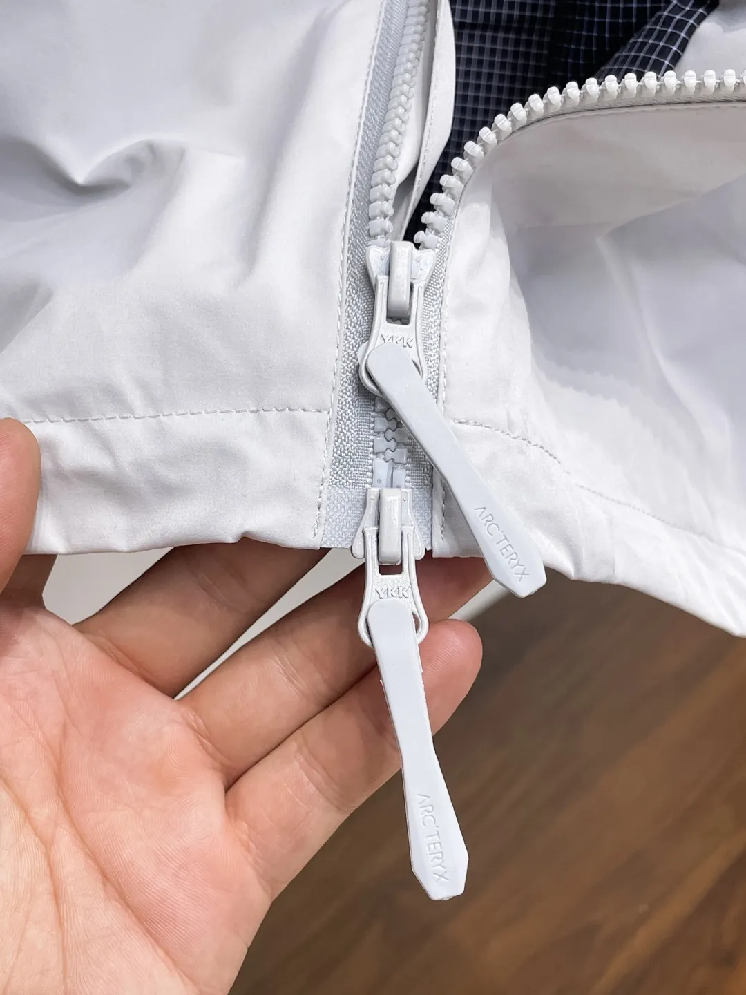 Same Style， ， 2026 New Arrival ，Original Premium Breathable ， ， ， Quality。 ， Sizes：M～3XL